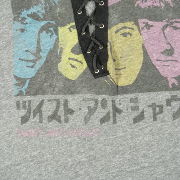 The Beatles Top Womens Medium Gray Twist And Shout Japanese Print Worn-Rite - Picture 6 of 13